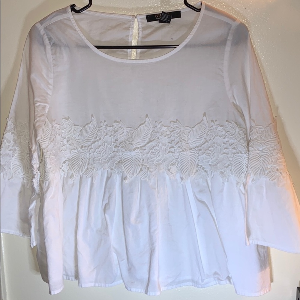 White floral blouse with mid flare sleeves